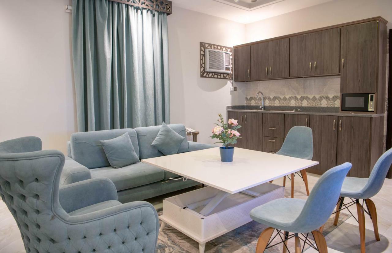 Viola Hotel Jizan Luaran gambar